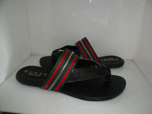 2017 Guci slippers woman 35-42-042